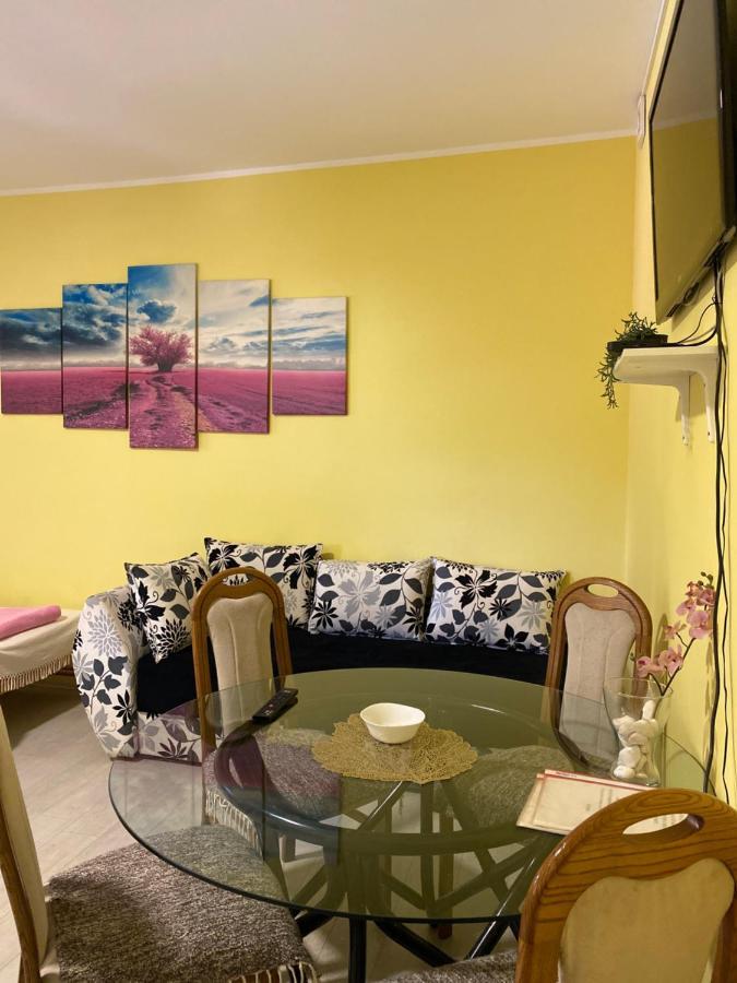 Maslina Rooms سميديريفو المظهر الخارجي الصورة